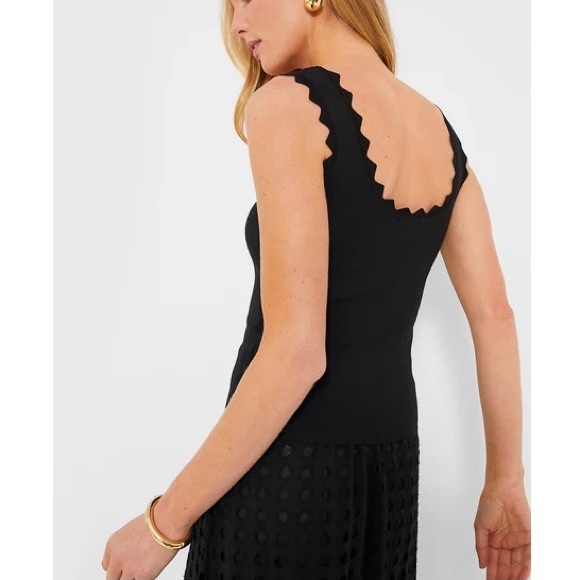 TUCKERNUCK
Black Ric Rac Compression Tank - Picture 4 of 11